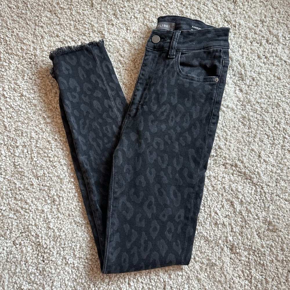 Black Jeans